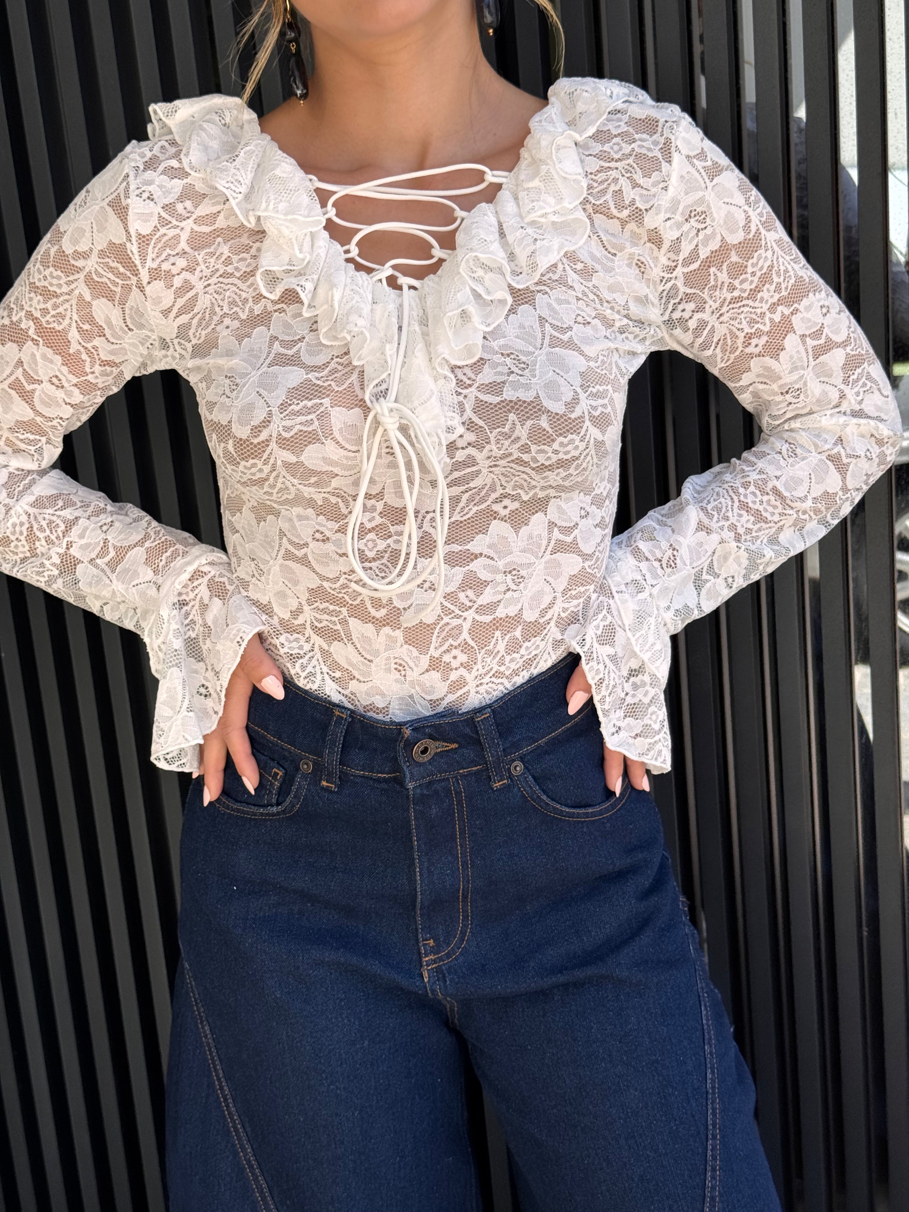 Blusa de Renda Branca