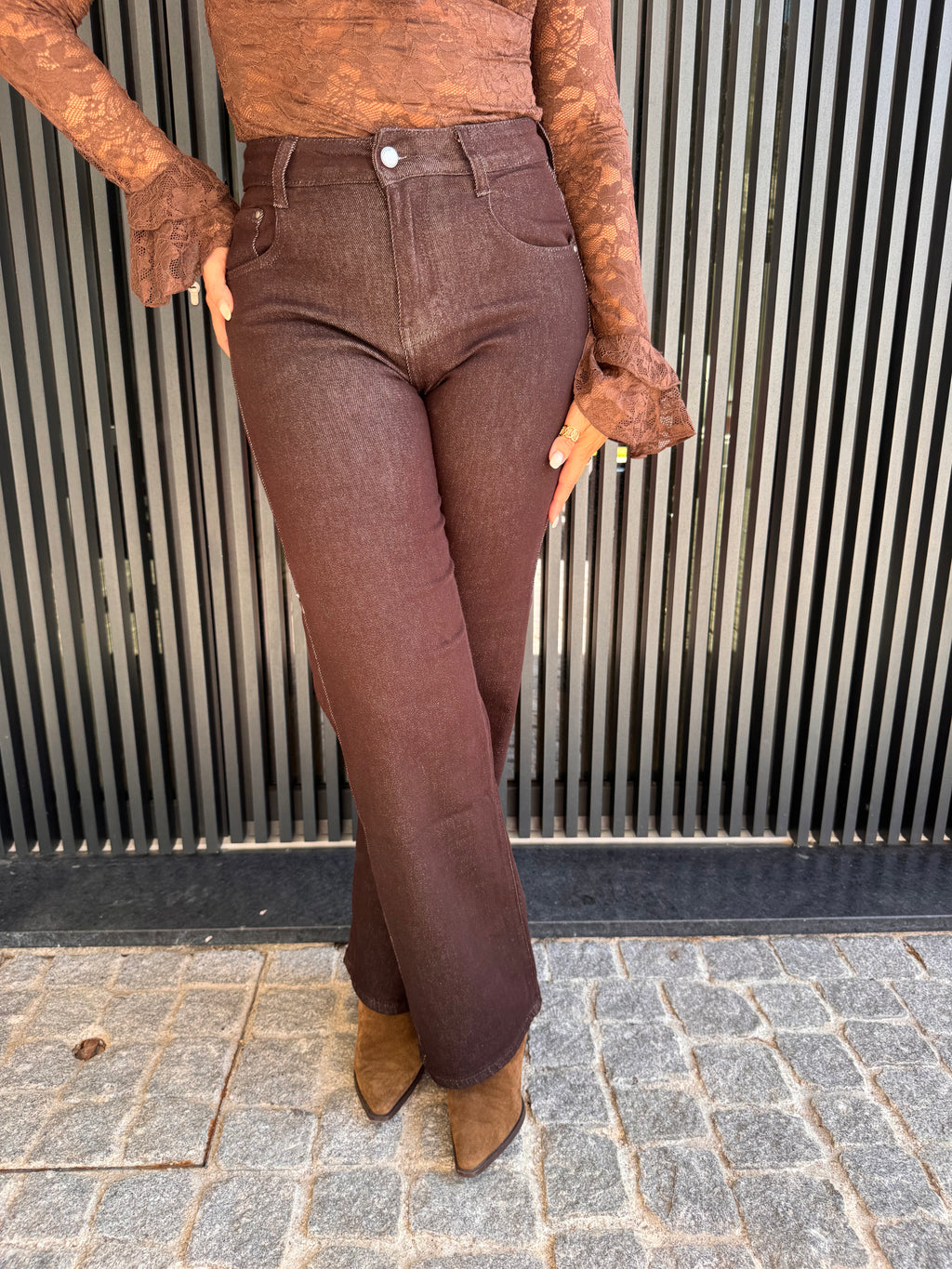 Jeans Castanhas Wide Leg