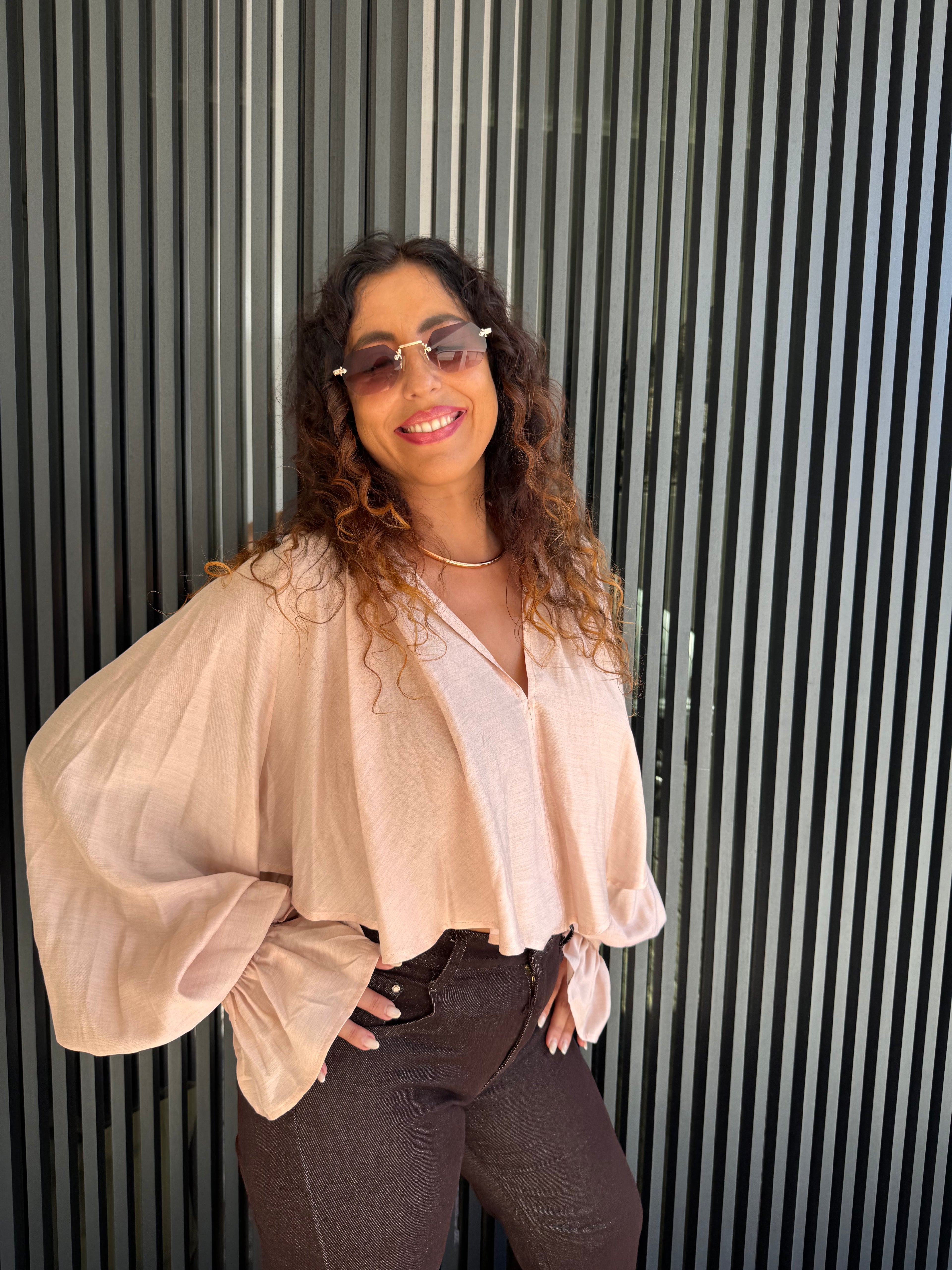 Blusa de Cetim Rosa Lumina