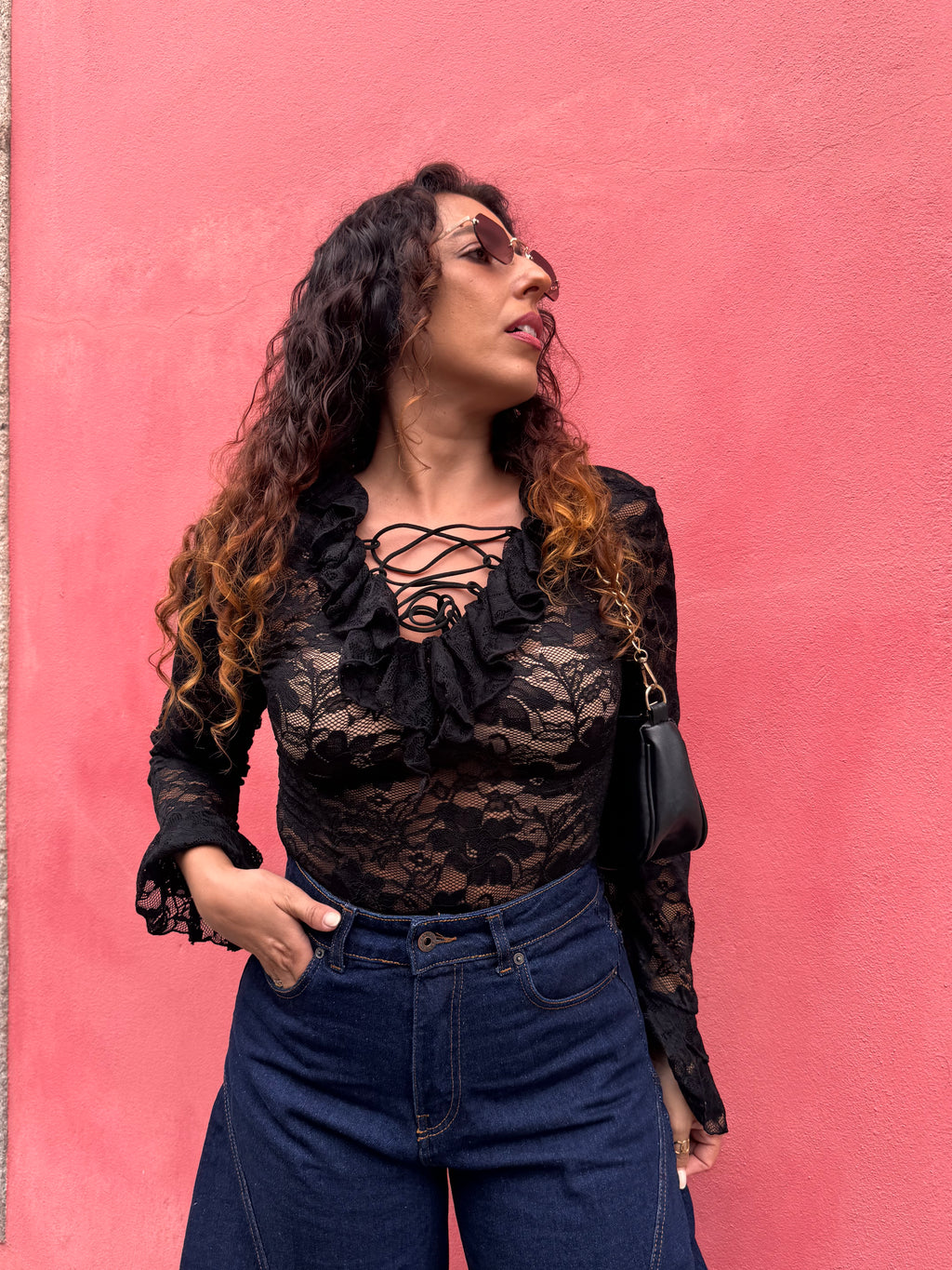 Blusa de Renda Preta